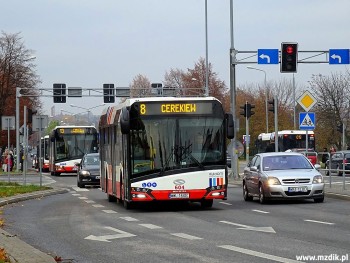 Trzy autobusy konsorcjum na liniach 8, 13 i C15.