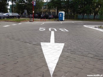 Oznakowanie wyjazdu dla autobusów miejskich.