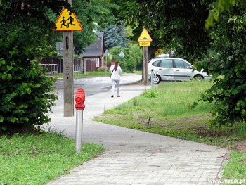 Nowa nawierzchnia trotuaru przy ulicy Gajowej.