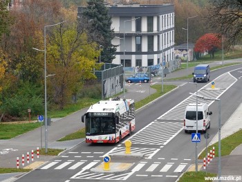 Nowym odcinkiem kursują już autobusy miejskie.