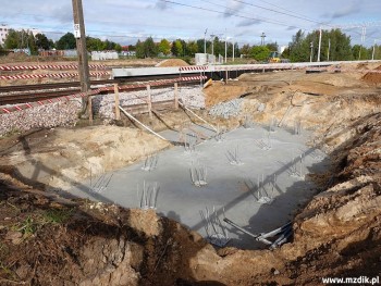 Fundament pod zbrojenia przy ulicy Krynickiej.