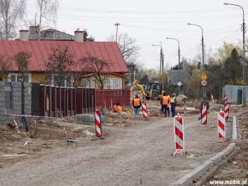 Ulica Idalińska od Gałczyńskiego do Bluszczowej.