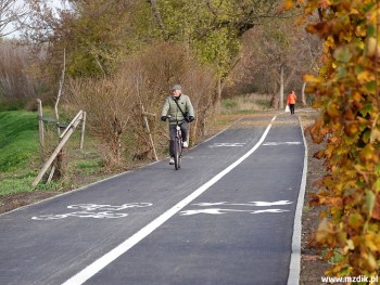Piesi i cykliści już korzystają z nowego odcinka.