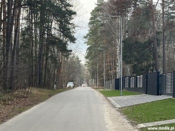 Nowe lampy przy Sygietyńskiego na Pruszakowie.