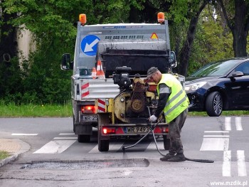 Prace przy skrzyżowaniu ulic Andersa i Struga.