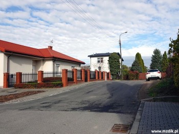 Końcowy fragment ulicy Chłodnej przed Iglastą.