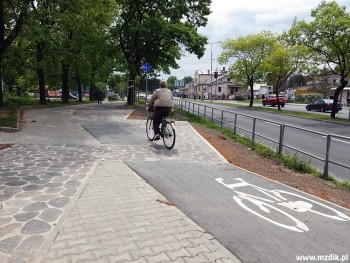 Ślady murów są wykonane z przeciętych kamieni.