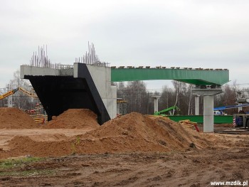 Przyczółek obiektu od strony osiedla Południe.