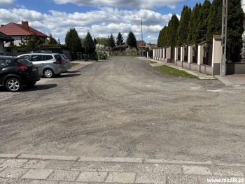 Na ulicy Niemcewicza zostanie położony asfalt.