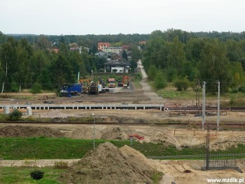 Widok na teren budowy z bloku przy Sycyńskiej.