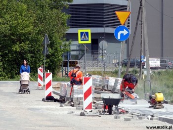 Pierwszy etap zadania obejmuje roboty drogowe.