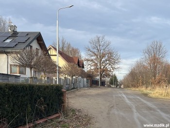 Oświetlenie wzdłuż ulicy Paryskiej na Wośnikach.