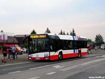 Autobus Irexu-4 na linii P4 w trakcie Air Show.