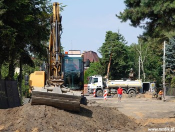 Roboty ziemne toczą się obecnie na Wyścigowej.