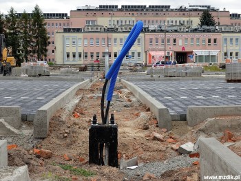 Instalacja pod montaż oświetlenia na parkingu.