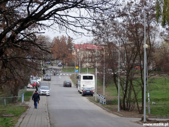 Oświetlenie przy ulicy Cymerysa-Kwiatkowskiego.