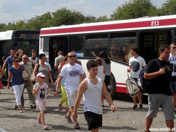 Dowóz pasażerów na pokazy lotnicze Air Show.