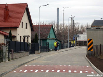 Nowa nawierzchnia z kostki na ulicy Frontowej.