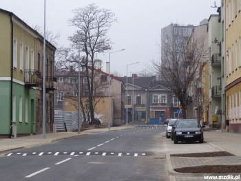 Przebudowana w całości ulica Dzierzkowska.