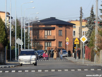 Nowa nawierzchnia na Naruszewicza na Idalinie.