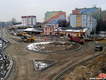 Budowa trasy N-S wraz z rondem w Śródmieściu.