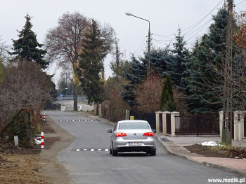 Utwardzony zachodni odcinek ulicy Godowskiej.