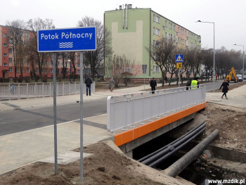 Most nad Potokiem Północnym na ulicy Miłej.