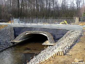 Przepust na ulicy Owalnej w trakcie budowy.