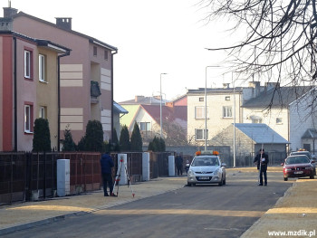 Ulica Ludowa na Idalinie tuż przed końcem prac.